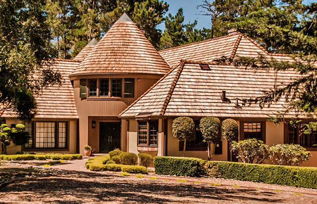 Fire-rated cedar shingle roof