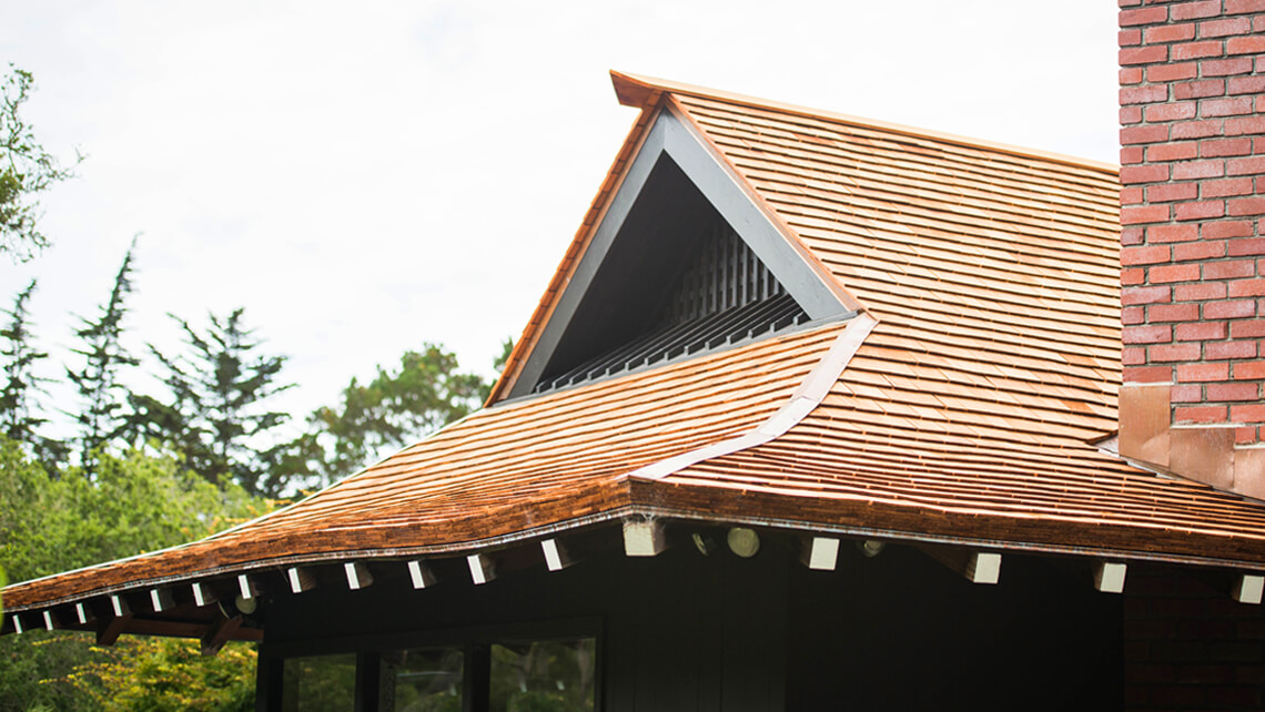 wood shingle roof